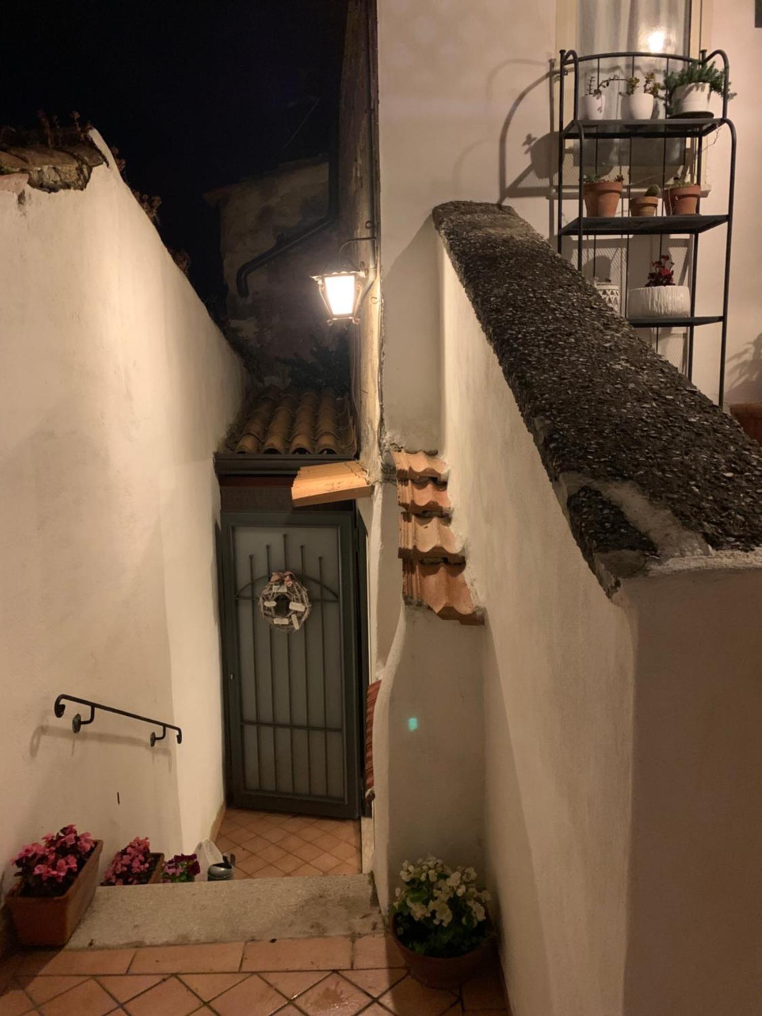 La Porta Di San Domenico Sessa Aurunca Exterior foto